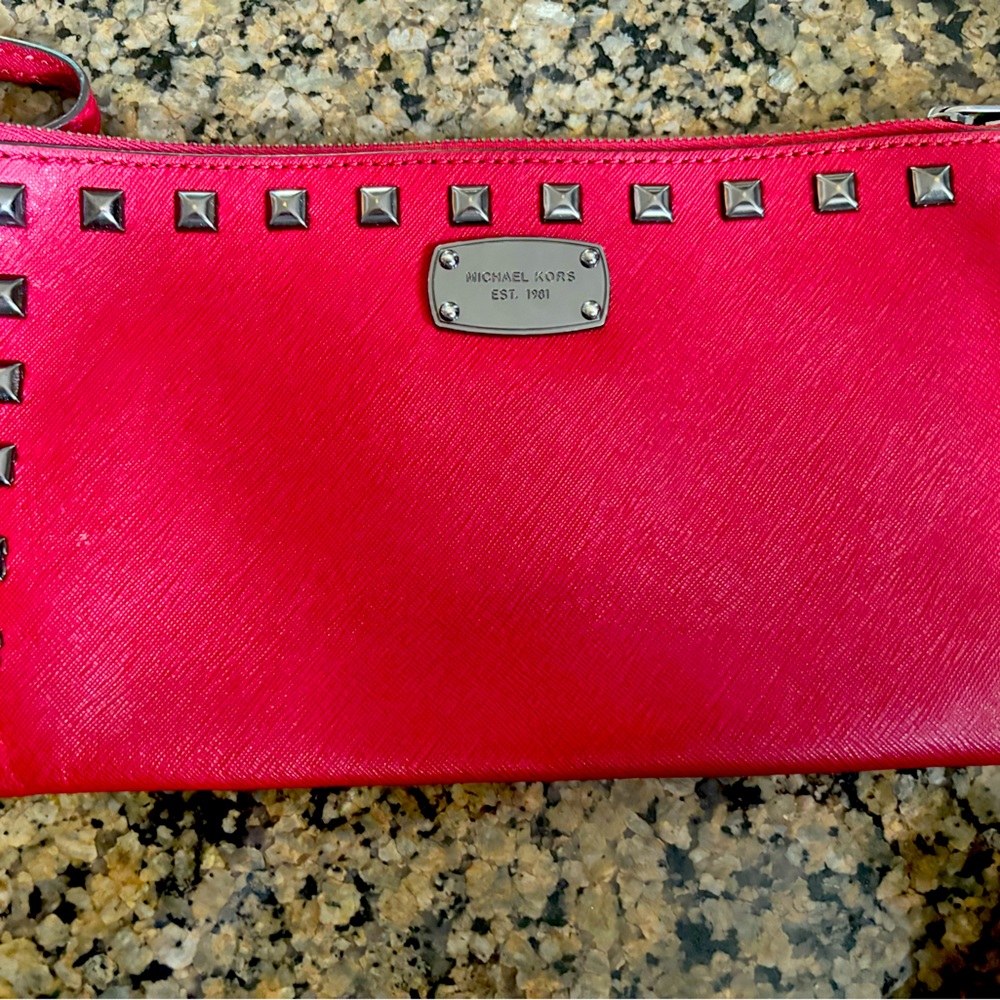 Michael Kors clutch/wristlet